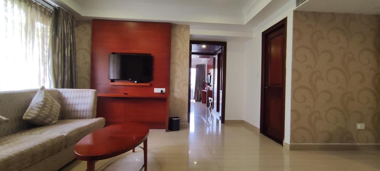 Lake Palace Trivandrum Vettutura Eksteriør bilde