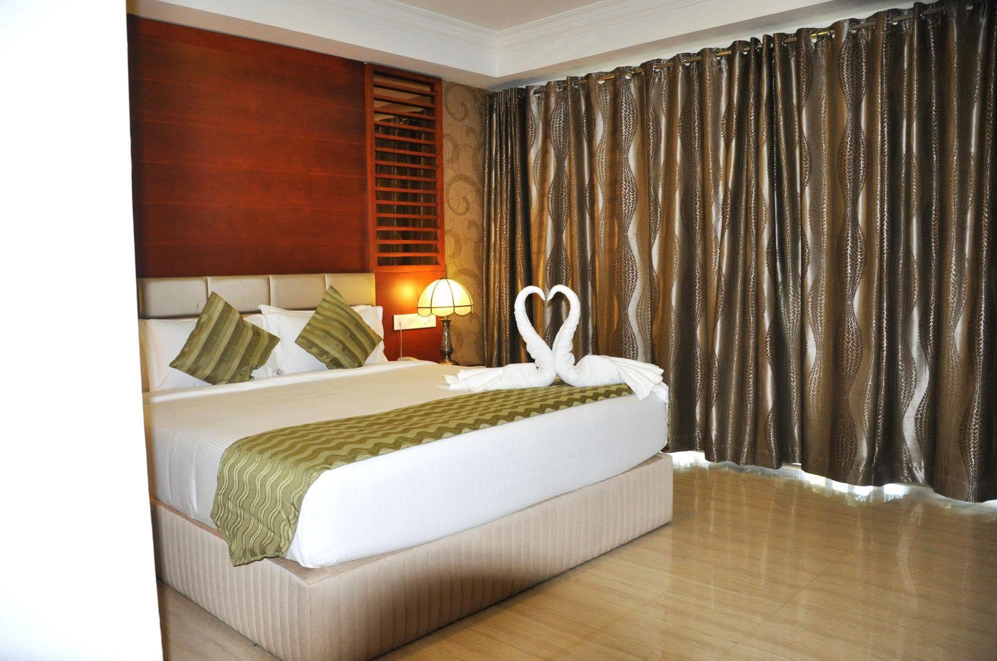Lake Palace Trivandrum Vettutura Eksteriør bilde