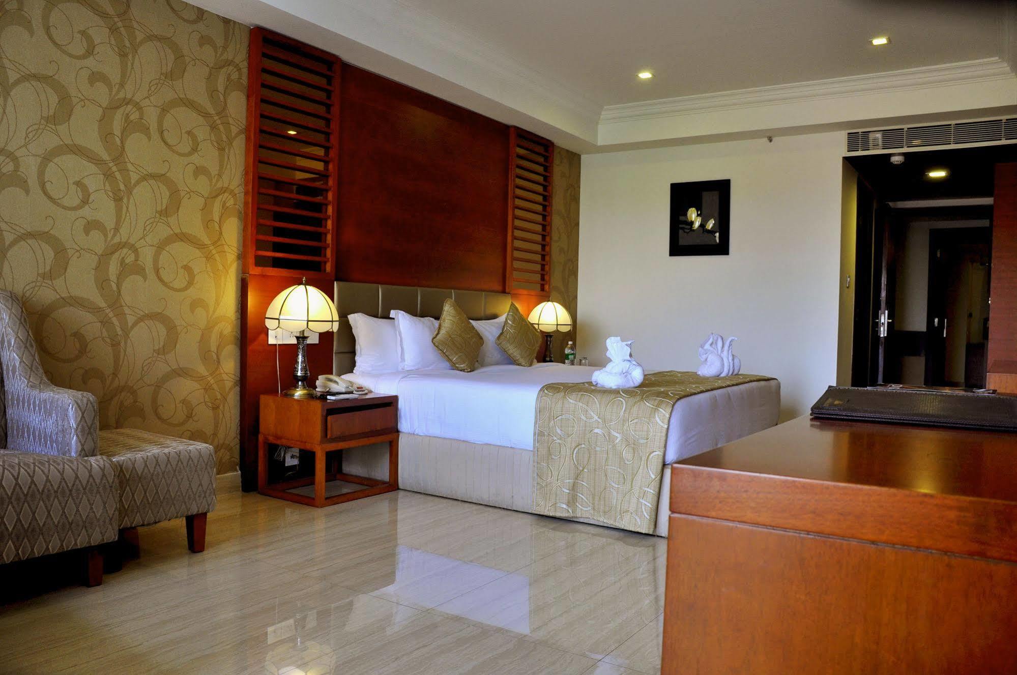 Lake Palace Trivandrum Vettutura Eksteriør bilde